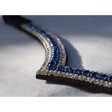 Sapphire and pearl 